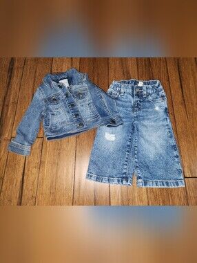 Cat & Jack Kids Light Blue Denim Jacket and Jeans Set
